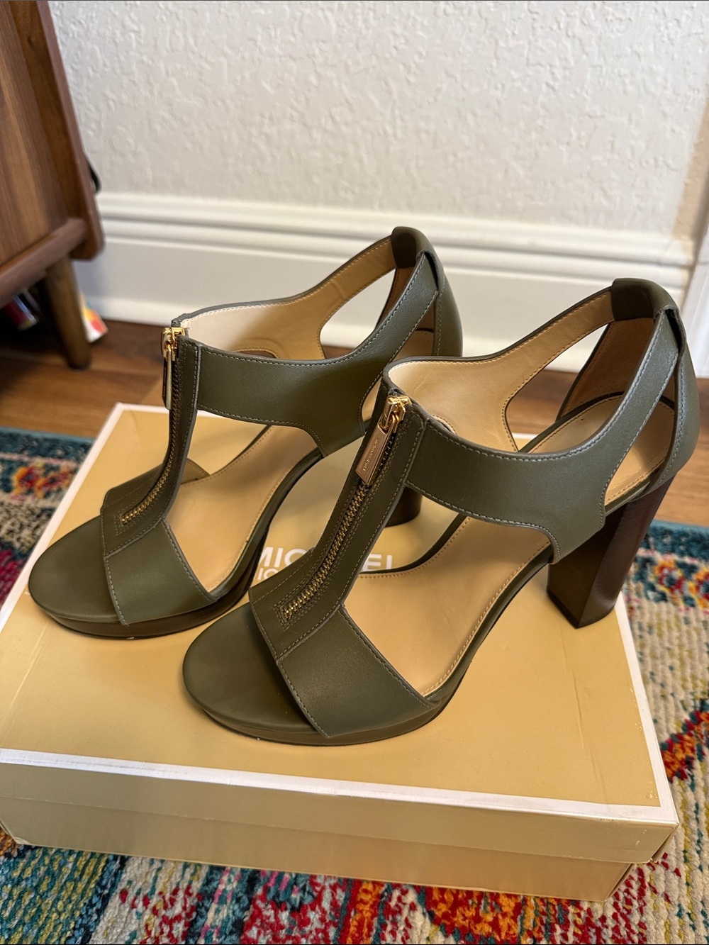 MICHAEL Michael Kors Olive Green Leather T‑Strap Zip Block Heel Sandals